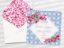 Εικόνα της ΠΡΟΣΚΛΗΤΗΡΙΟ ΓΑΜΟΥ FLORAL MAGENTA-BLUE 22T21