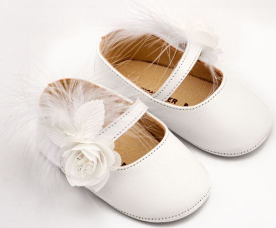 Εικόνα της Γοβάκι Μονή Μπαρέτα Διακοσμημένο με Λουλούδι και Πούπουλα MI1664 Λευκό