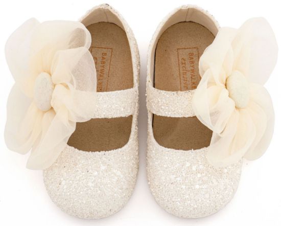 Εικόνα της Γοβάκι Μονή Μπαρέτα Διακοσμημένο με Μεγάλο Λουλούδι Οργάντζας EXC5899 Εκρού