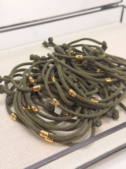 Εικόνα της E-52 Μαρτυρικό βραχιόλι