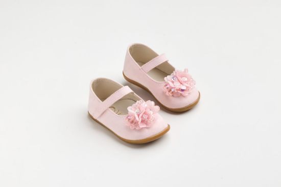 Εικόνα της K635P - Μπαλαρίνα για τα πρώτα βήματα σε ροζ συνθετικό καστόρ διακοσμημένο με κρύσταλλα και παγιέτες