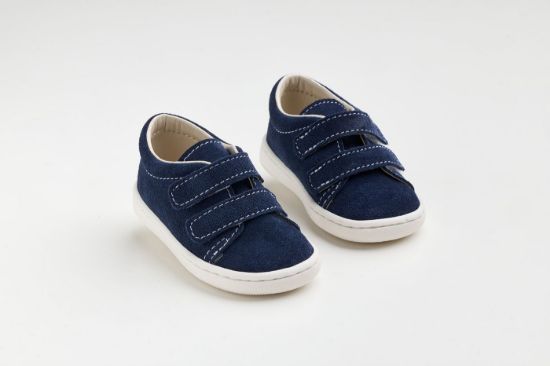 Εικόνα της FS63M - παπουτσάκι σε μπλε καστόρ δέρμα, κλείσιμο με Velcro