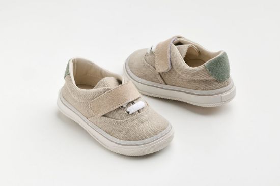 Εικόνα της A630E - παπουτσάκι περπατήματος σε μπεζ ύφασμα, μέντα και μπεζ καστόρ δέρμα και κλείσιμο με ελαστικό κορδόνι και Velcro