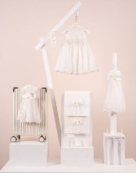 Βαπτιστικό πακέτο για κορίτσι της Piccolino σε Ivory απόχρωση με Βαλίτσα Cream